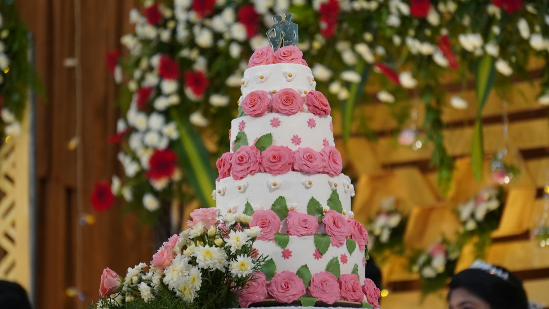 pink and white polka dot cake